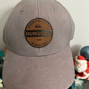 Men’s OSFM Quicksilver patch adjustable SnapBack hat.